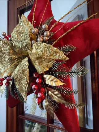 Decorazione Natalizia Stella Rossa e Oro