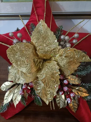 Decorazione Natalizia Stella Rossa e Oro