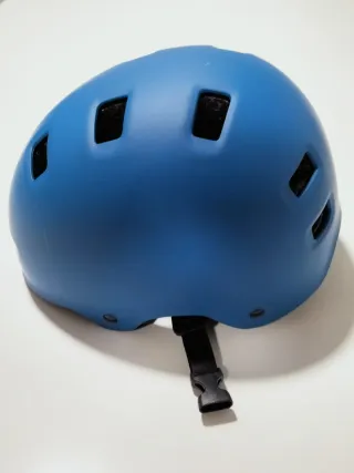 Pack patines y casco