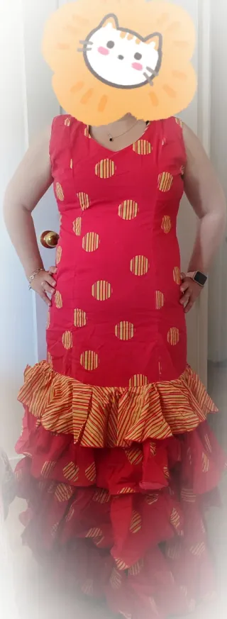 Traje de Flamenca Rojo y Dorado