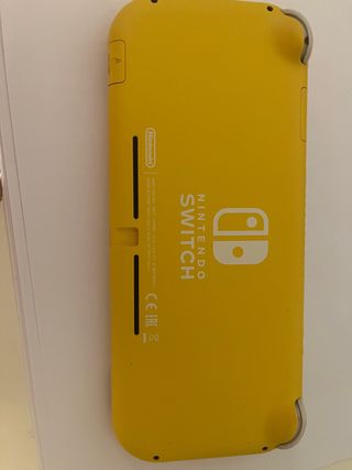 Nintendo Switch Lite Giallo