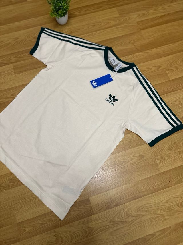 Camiseta Adidas Blanca y Verde