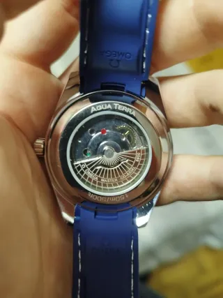 Reloj Omega Azul y Plateado