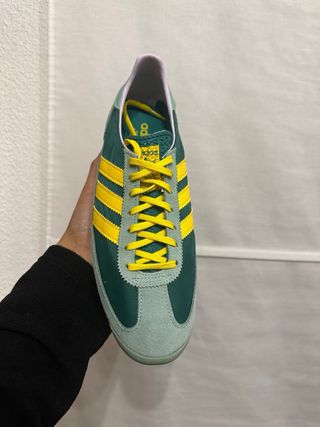 Zapatillas Adidas Verde y Amarillo