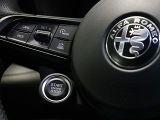 Alfa Romeo Tonale 1.6 DS Sprint FWD Auto 96 kW (130 CV)