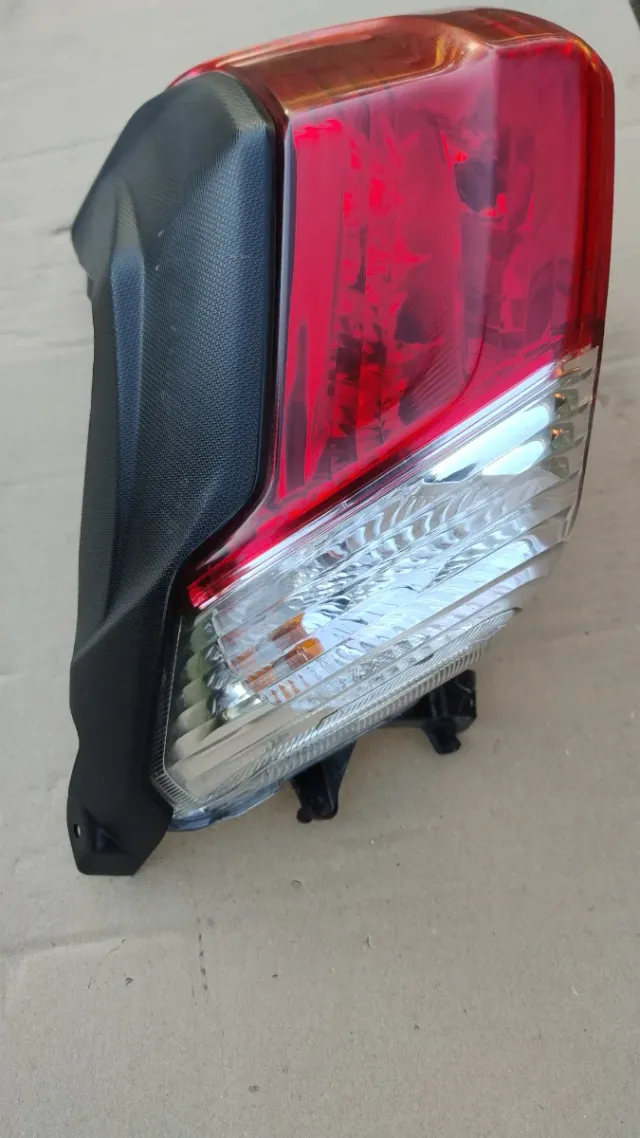 Piloto Trasero Yamaha N-MAX 125/150 Año 2