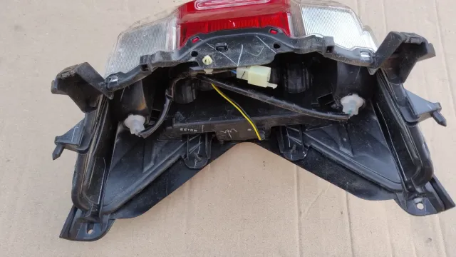 Piloto Trasero Yamaha N-MAX 125/150 Año 2