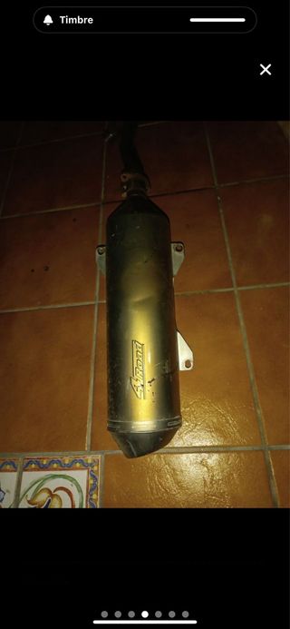 Escape LeoVince 4Road Piaggio X9