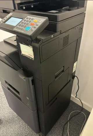 Kyocera TASKalfa 306i Multifunción