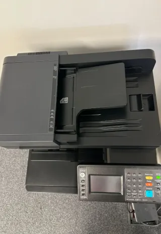 Kyocera TASKalfa 306i Multifunción