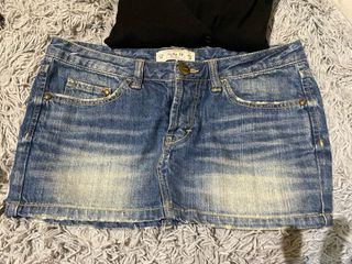 Conjunto Top Leopardo, Camiseta Negra y Falda