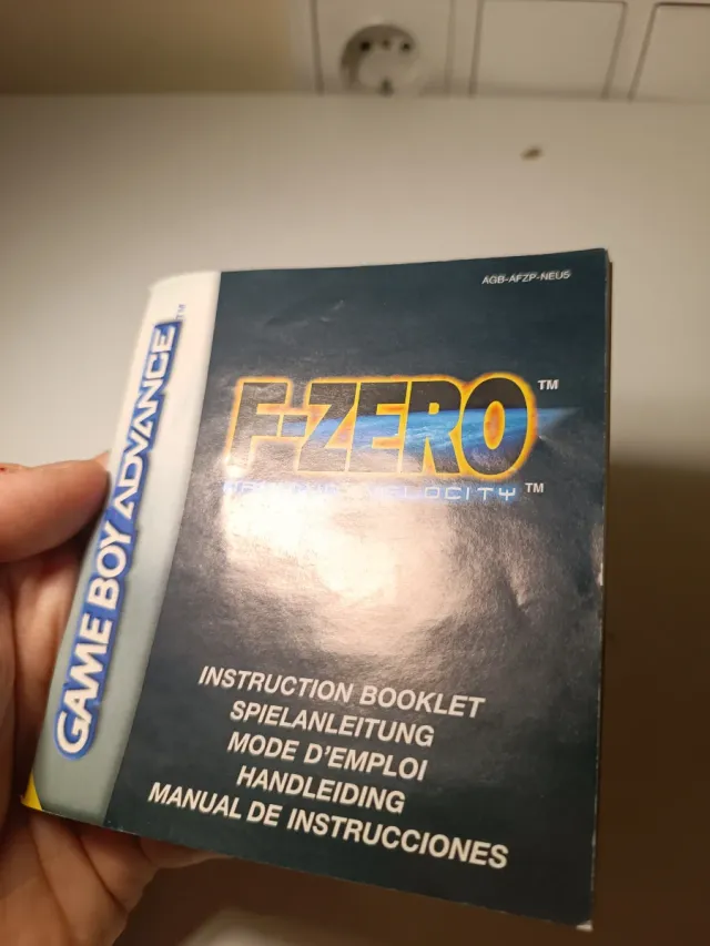 Manuale F-Zero Maximum Velocity per Game Boy Advance