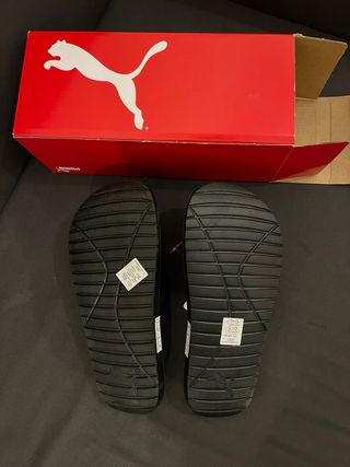 Chanclas Puma Negras Talla 40 sin estrenar