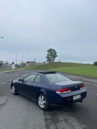 Honda prelude 2001
