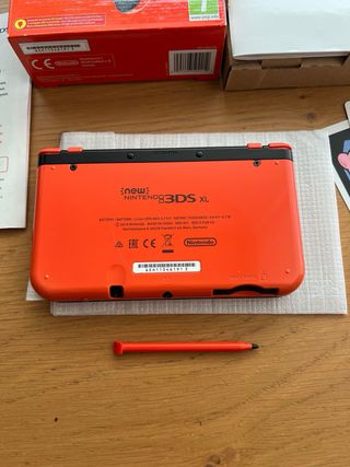 Nuovo Nintendo 3DS XL Arancione IPS Completo