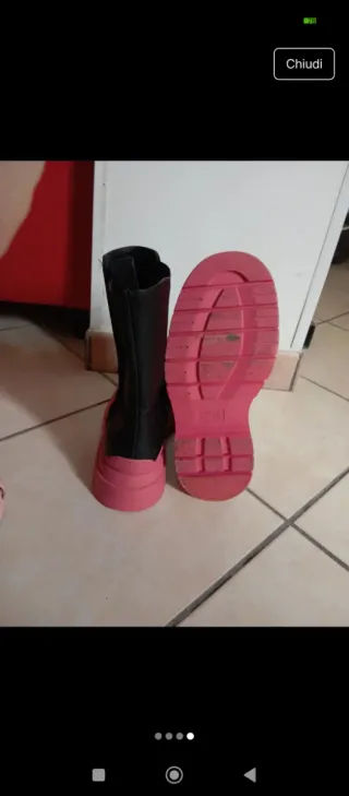 Stivali Primark neri e rosa