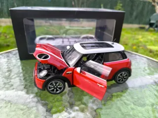 Mini Cooper S F56 - Norev 1:18