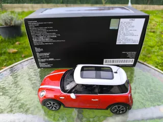 Mini Cooper S F56 - Norev 1:18