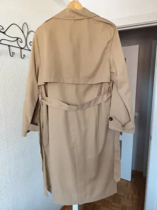 Gabardina trench Stradivarius beige L