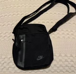 Bandolera Nike Negra