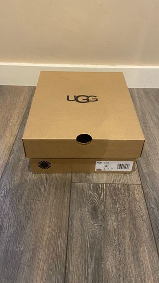 UGG Lowmel Marrón / Sand Talla 37 Mujer