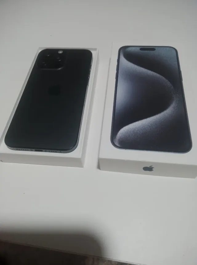 iPhone 15 Pro Max Blu 256 GB