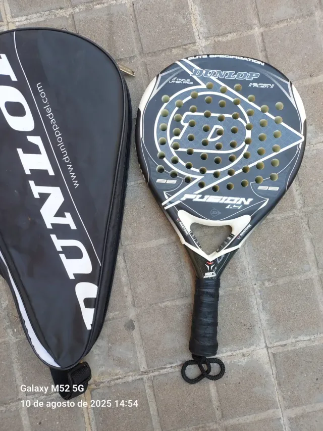Racchetta da padel Dunlop Fusion 1.4 con custodia