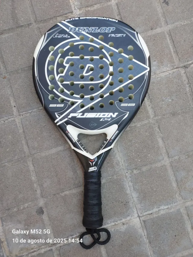 Racchetta da padel Dunlop Fusion 1.4 con custodia