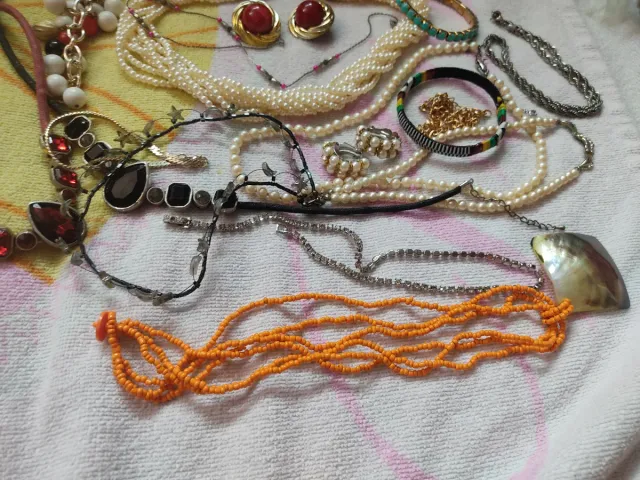 Lote de bijuterias antigas