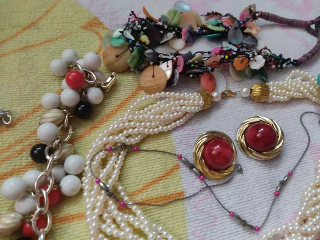 Lote de bijuterias antigas