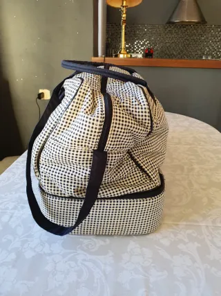 Bolsa de viaje tela cuadros blanco y negro