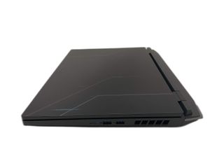 pc portatil acer nitro an517-55