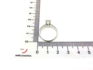 sortija oro 18k con diamante de laboratorio