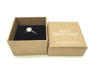 sortija oro 18k con diamante de laboratorio