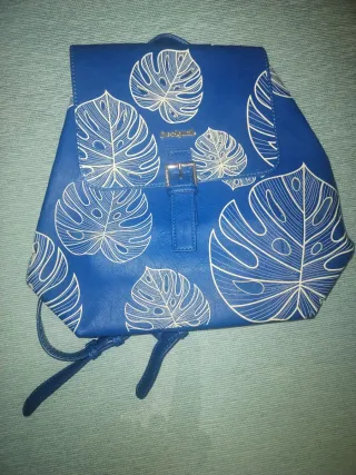Mochila Desigual azul hojas sin uso