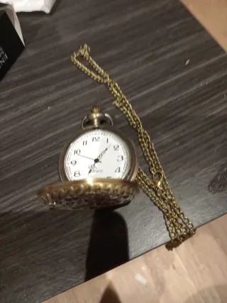 Reloj de bolsillo con pilas
