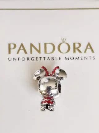 Charm Minnie Mouse de Disney