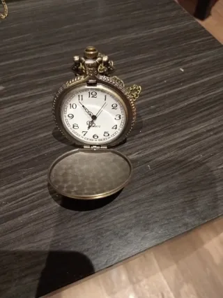 Reloj de bolsillo Royal Flush con pila