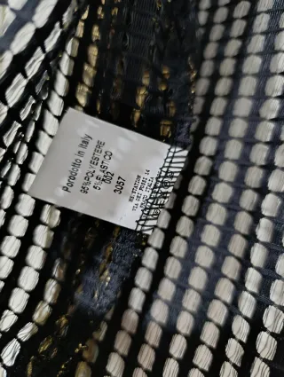 Chaqueta corta  dorada y negra mujer