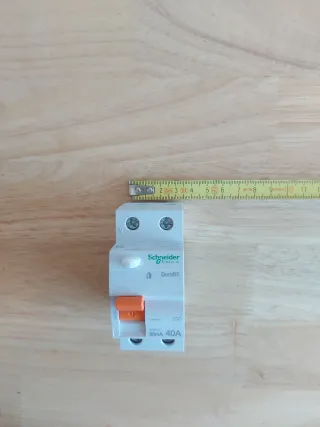 Interruptor Diferencial Schneider DomB2 40A