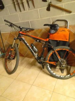 Bicicleta Cube Doble Suspensión