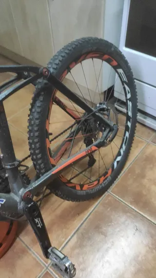 Bicicleta Cube Doble Suspensión