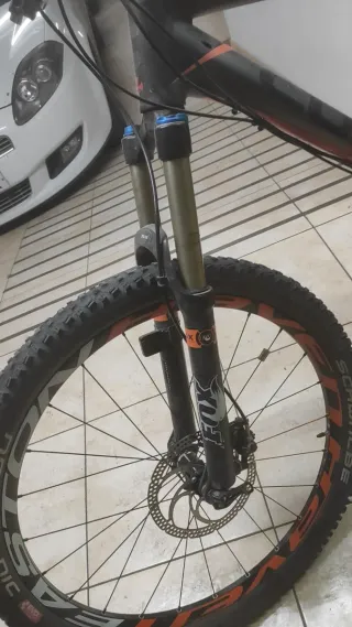 Bicicleta Cube Doble Suspensión