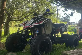Suzuki LTZ 400 Quad