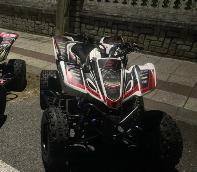 Suzuki LTZ 400 Quad