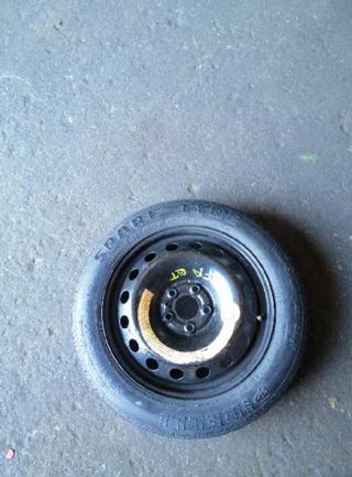 Alfa romeo neumático repuesto gt (125) 1.9 238190