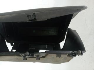 GUANTERA PEUGEOT BIPPER (2)