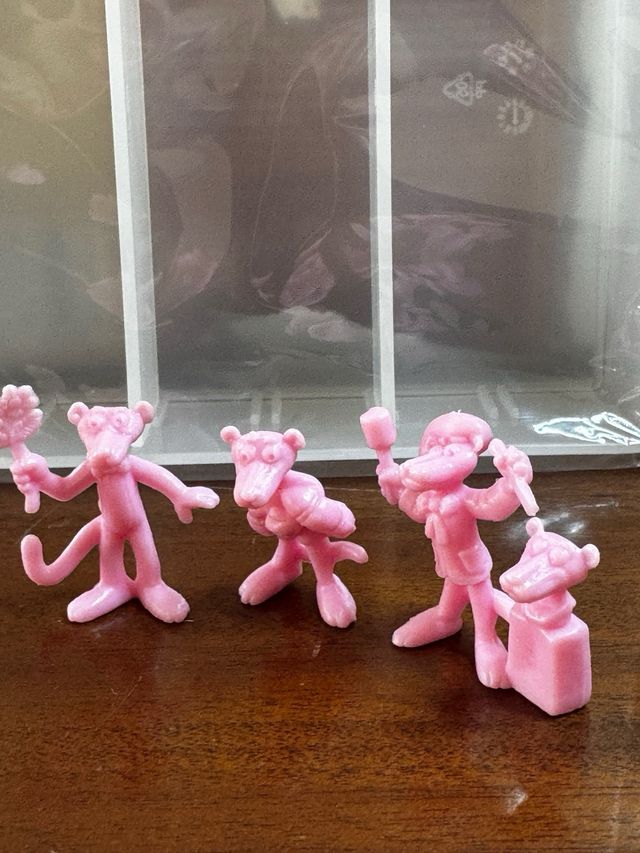 Pantera Rosa Dunkin Figuras Coleccionables