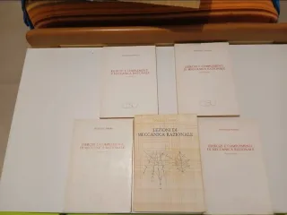 Lezioni di meccanica razionale