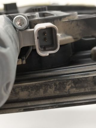 ELEVALUNAS DELANTERO IZQUIERDO PEUGEOT PARTNER KOMBI